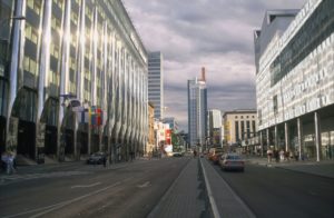 Virossa on vakaa ja luotettava rahoitussektori, joka tukee yrityksen omistamista.